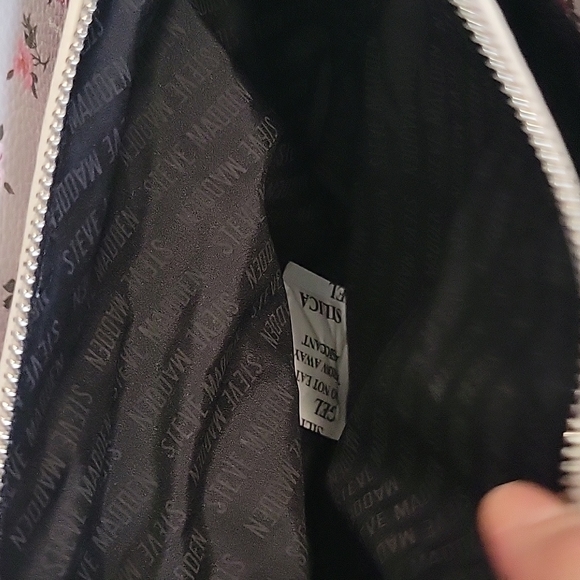 Steve Madden Bisque Floral BMICKEY 2 Clutch and Crossbody NWT! - Picture 6 of 14